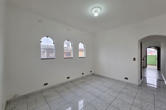 Sala de casa para alugar com 1 quarto, 54m² em Jardim Santo Antonio de Padua, Santo André