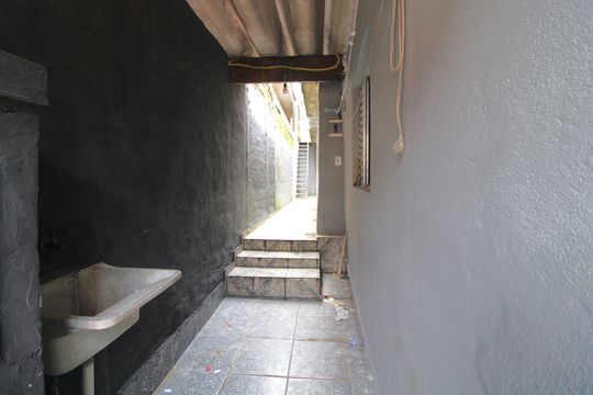 Lavanderia de casa para alugar com 2 quartos, 70m² em Jardim Castro Alves, São Paulo