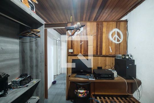 Casa para alugar com 3 quartos, 376m² em Vila Amalia (Zona Norte), São Paulo