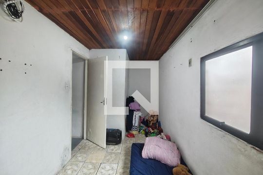 Casa para alugar com 3 quartos, 376m² em Vila Amalia (Zona Norte), São Paulo