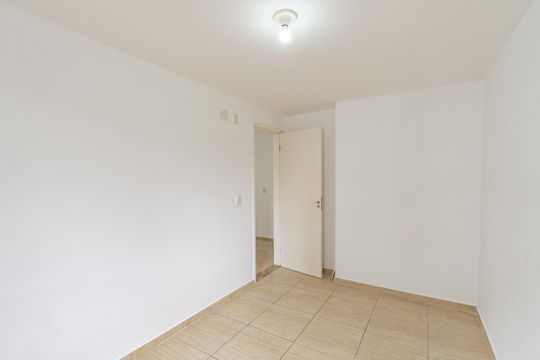 Quarto 1 de apartamento para alugar com 2 quartos, 58m² em Vila Água Funda, São Paulo