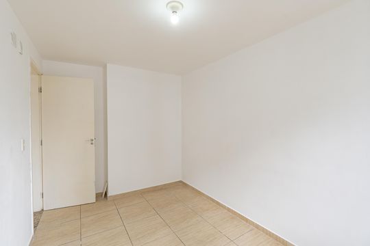 Quarto 1 de apartamento para alugar com 2 quartos, 58m² em Vila Água Funda, São Paulo