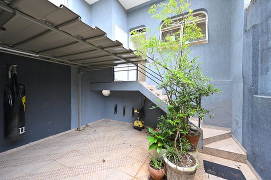 Garagem de casa para alugar com 3 quartos, 100m² em Mirandópolis, São Paulo