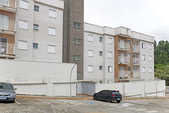 Fachada do bloco de apartamento à venda com 2 quartos, 72m² em Vila Santa Claudina, Vinhedo