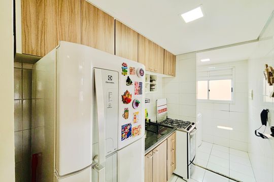 Cozinha de apartamento para alugar com 2 quartos, 44m² em Vila Nova Curuca, São Paulo