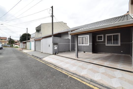 Área comum de casa para alugar com 2 quartos, 62m² em Novo Mundo, Curitiba