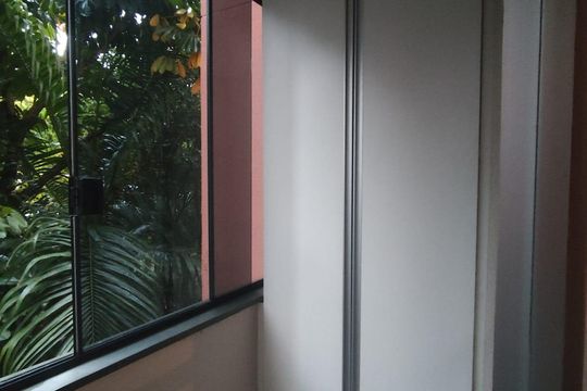 Área de serviço de apartamento para alugar com 2 quartos, 57m² em Parque das Camelias, Campinas