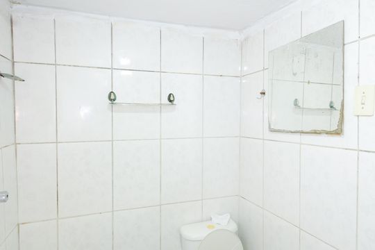 Banheiro de casa para alugar com 1 quarto, 70m² em Jardim Cumbica, Guarulhos