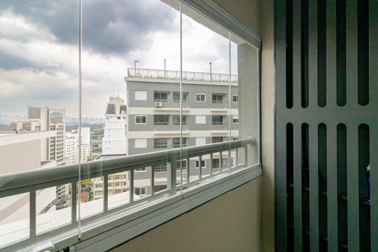 Vista sacada de apartamento para alugar com 1 quarto, 24m² em Vila Nova Conceição, São Paulo