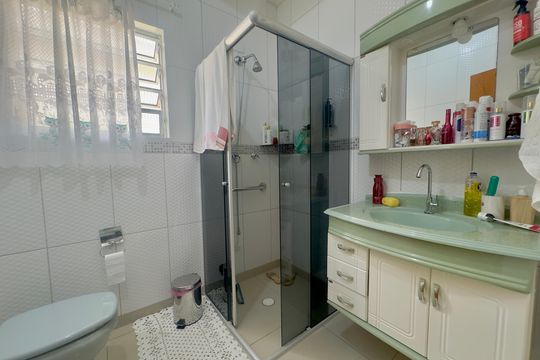Banheiro de casa para alugar com 2 quartos, 120m² em Jardim Adriana, Guarulhos