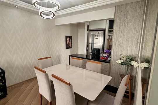 Sala de apartamento à venda com 3 quartos, 67m² em Vila Curuçá, Santo André