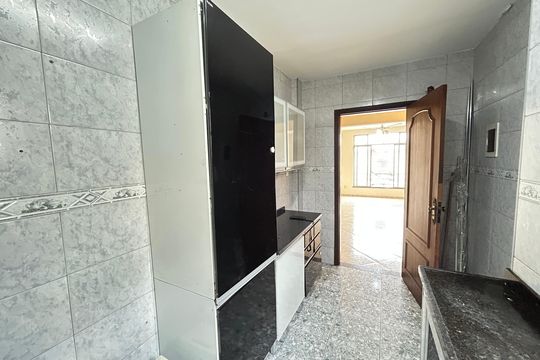 Cozinha de apartamento para alugar com 2 quartos, 57m² em Bento Ribeiro, Rio de Janeiro