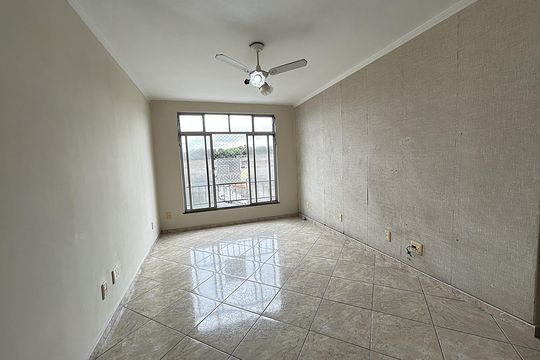 Apartamento para alugar com 2 quartos, 57m² em Bento Ribeiro, Rio de Janeiro
