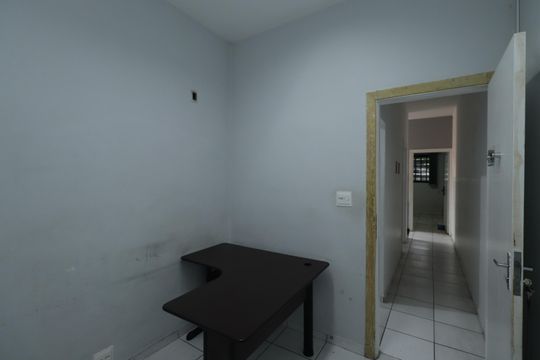 Quarto 4 de casa para alugar com 5 quartos, 270m² em Penha de França, São Paulo