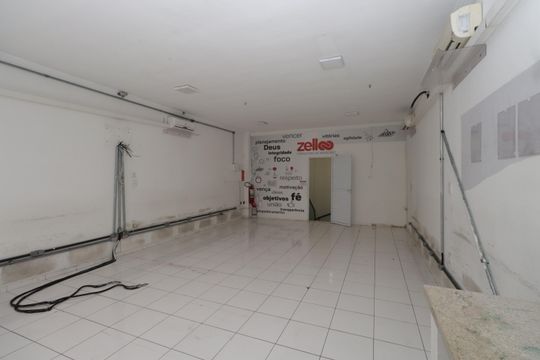 Cozinha de casa para alugar com 5 quartos, 270m² em Penha de França, São Paulo