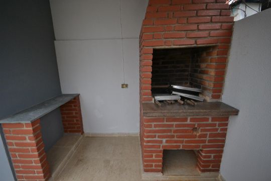 Churrasqueira de casa para alugar com 7 quartos, 600m² em Rio Pequeno, São Paulo