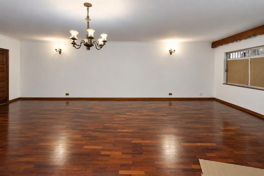 Sala de casa para alugar com 7 quartos, 600m² em Rio Pequeno, São Paulo