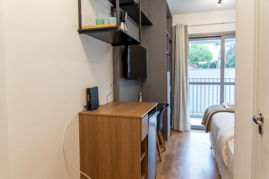 Kitnet/Studio para alugar com 1 quarto, 20m² em Jardim das Acacias, São Paulo