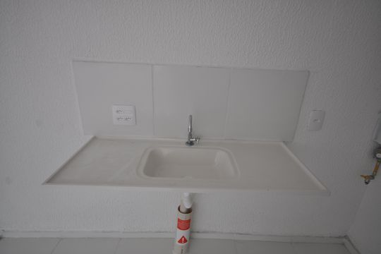 Cozinha de apartamento para alugar com 2 quartos, 32m² em Parque Novo Mundo, São Paulo