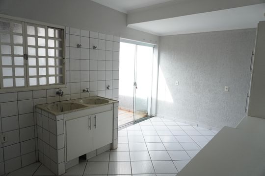 Área de Serviço de casa para alugar com 3 quartos, 187m² em Morada do Sol, Americana