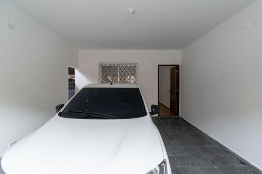 Garagem de casa para alugar com 2 quartos, 50m² em Jardim Jabaquara, São Paulo