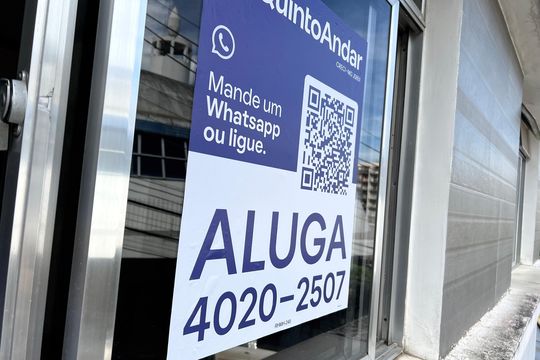 Placa de apartamento para alugar com 3 quartos, 127m² em Santa Helena, Juiz de Fora