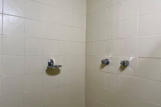 Banheiro Corredor de apartamento para alugar com 3 quartos, 127m² em Santa Helena, Juiz de Fora