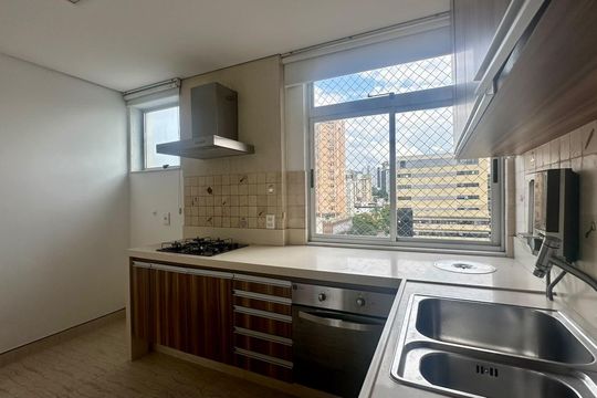 Cozinha de apartamento à venda com 2 quartos, 70m² em Santa Efigênia, Belo Horizonte