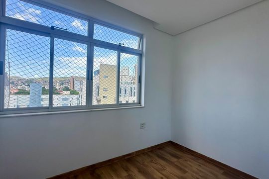 Quarto 2 de apartamento à venda com 2 quartos, 70m² em Santa Efigênia, Belo Horizonte