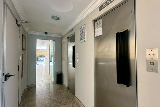 Elevador de apartamento à venda com 2 quartos, 70m² em Santa Efigênia, Belo Horizonte