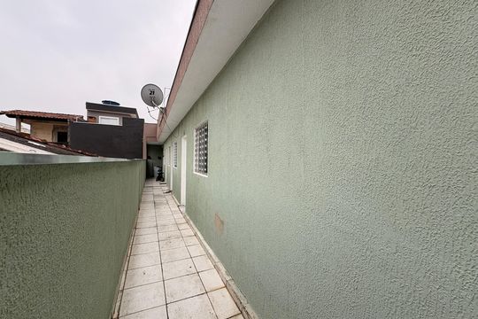 Área externa de casa para alugar com 1 quarto, 25m² em Jardim Santo Antonio de Padua, Santo André
