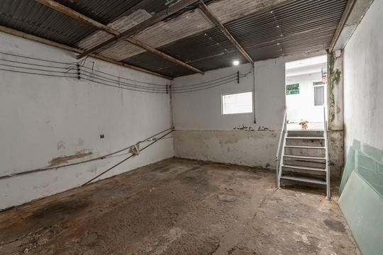 Garagem de casa à venda com 3 quartos, 146m² em Vila Real, Hortolândia