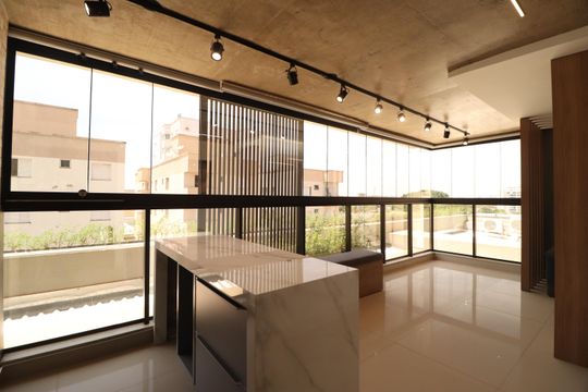 Apartamento para alugar com 3 quartos, 117m² em Santa Mônica, Uberlândia