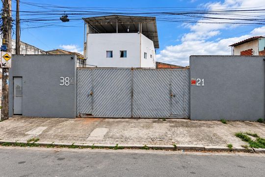 Fachada de apartamento para alugar com 2 quartos, 35m² em Vila Dalva, São Paulo