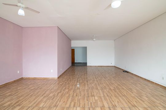 Sala de casa para alugar com 4 quartos, 158m² em Jardim Campos Verdes, Hortolândia