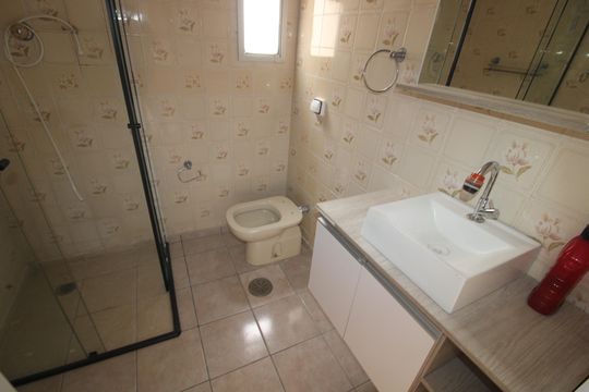 Banheiro 2 de apartamento à venda com 2 quartos, 60m² em Vila Pauliceia, São Paulo