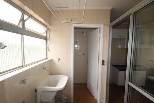 Área de Serviço de apartamento à venda com 2 quartos, 60m² em Vila Pauliceia, São Paulo