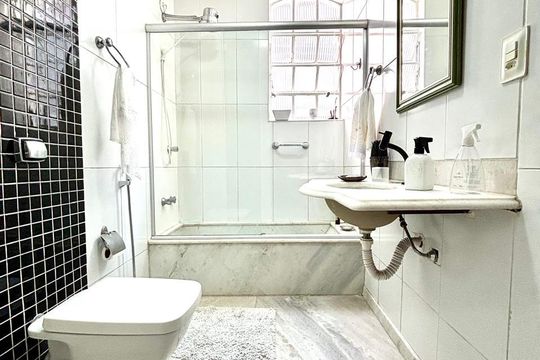 Apartamento à venda com 4 quartos, 140m² em Santo Antônio, Belo Horizonte