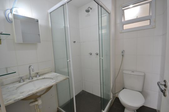 Banheiro 2 de apartamento para alugar com 2 quartos, 70m² em Jaguaré, São Paulo
