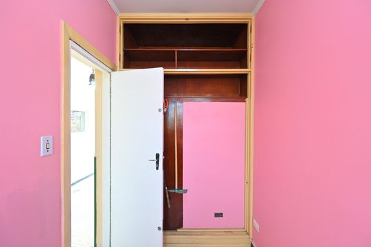 Quarto de Serviço de casa à venda com 5 quartos, 250m² em Vila da Saúde, São Paulo