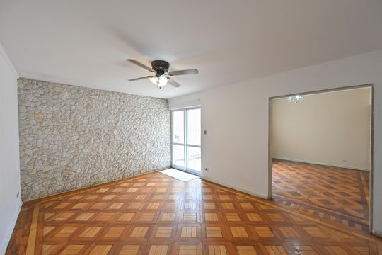 Casa à venda com 5 quartos, 250m² em Vila da Saúde, São Paulo
