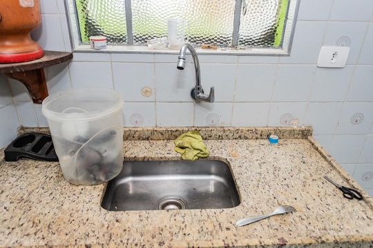 Cozinha de casa para alugar com 1 quarto, 30m² em Parque Sao Domingos, São Paulo
