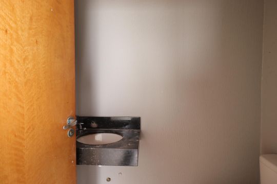 Lavabo de apartamento para alugar com 2 quartos, 110m² em Parque das Nações, Santo André