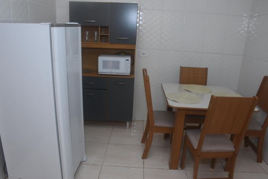 Cozinha de casa de condomínio para alugar com 2 quartos, 80m² em Vila Alpina, São Paulo
