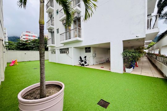 Apartamento para alugar com 3 quartos, 102m² em Lagoa, Rio de Janeiro