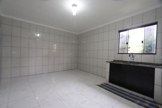 Cozinha de casa para alugar com 3 quartos, 150m² em Jardim Rodolfo Pirani, São Paulo