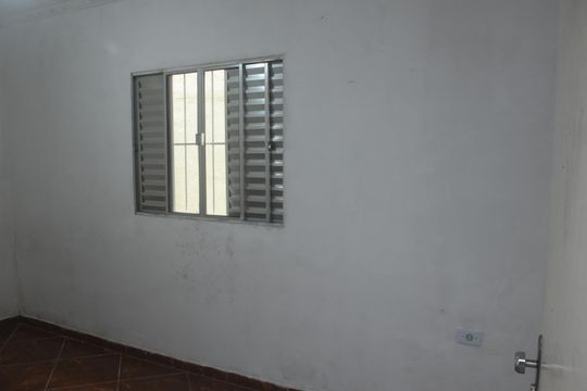 Quarto 1 de casa para alugar com 2 quartos, 140m² em Jardim Vera Cruz(zona Leste), São Paulo