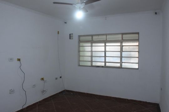 Casa para alugar com 2 quartos, 140m² em Jardim Vera Cruz(zona Leste), São Paulo