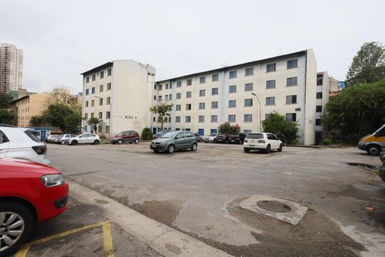 Área comum - Garagem de apartamento à venda com 2 quartos, 45m² em Padroeira, Osasco