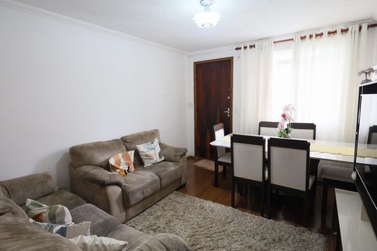 Sala de apartamento à venda com 2 quartos, 45m² em Padroeira, Osasco
